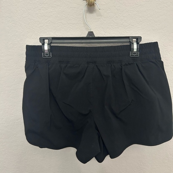 90 Degree By Reflex Black Athletic Shorts Relaxed Fit - Picture 2 of 3